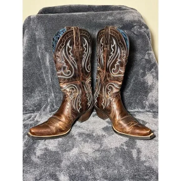 Ariat Women's Cowgirl Boots Size 7.5 Leather Pull-On Western Boots